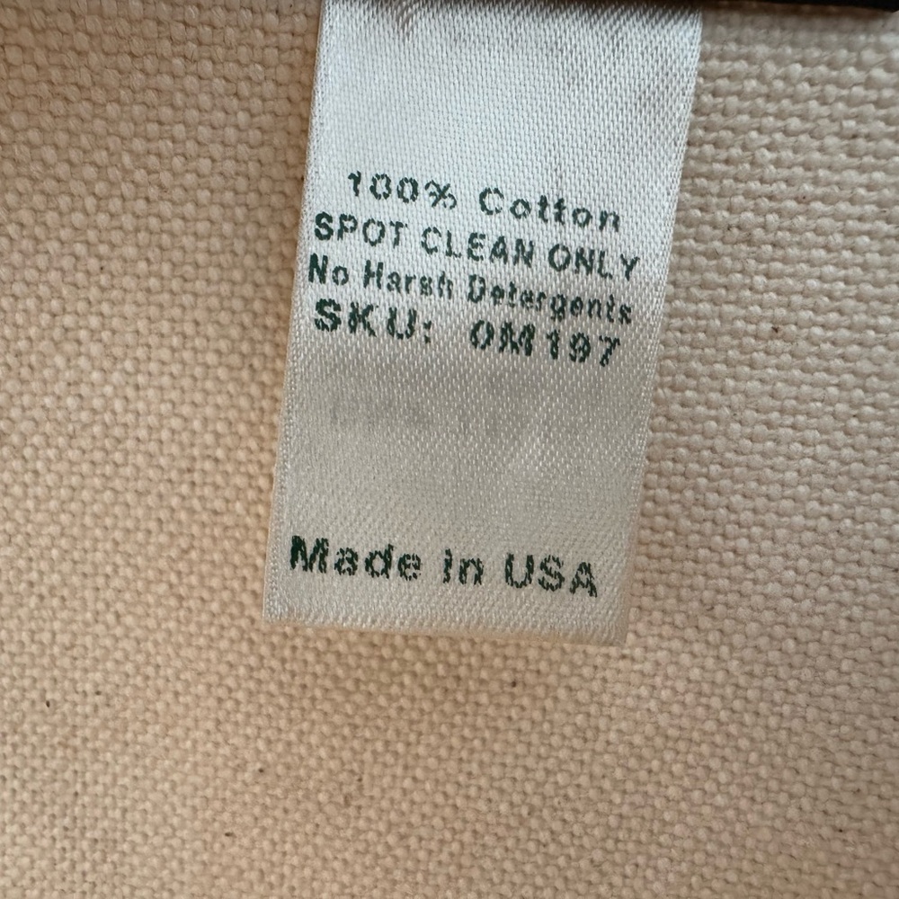 L.L. Bean Boat and Tote - Picture 3 of 15